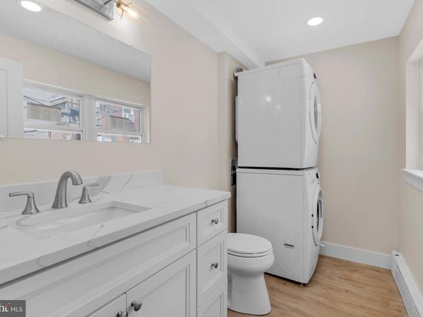 2001 S Mildred Street, Philadelphia PA 19148