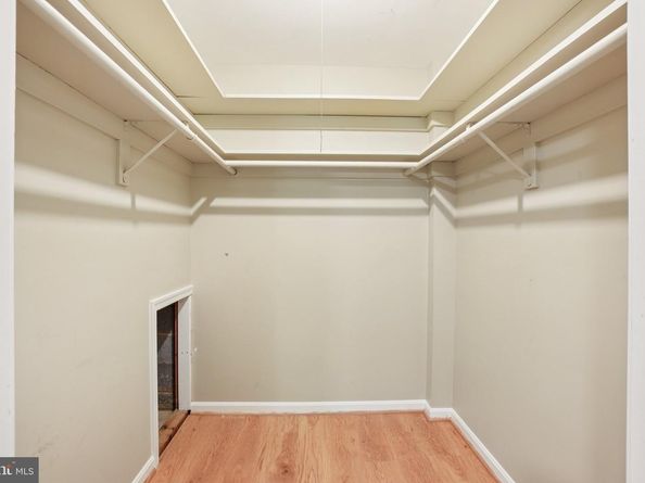 2647 S Kent Street, Arlington VA 22202