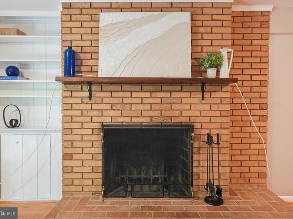 2647 S Kent Street, Arlington VA 22202