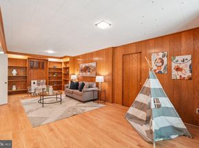 2647 S Kent Street, Arlington VA 22202