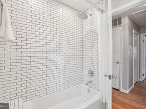 2647 S Kent Street, Arlington VA 22202