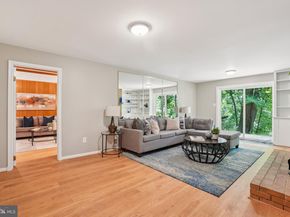 2647 S Kent Street, Arlington VA 22202