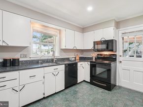 2647 S Kent Street, Arlington VA 22202
