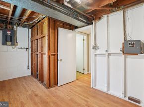 2647 S Kent Street, Arlington VA 22202