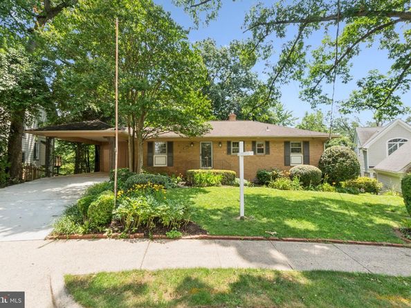 2647 S Kent Street, Arlington VA 22202