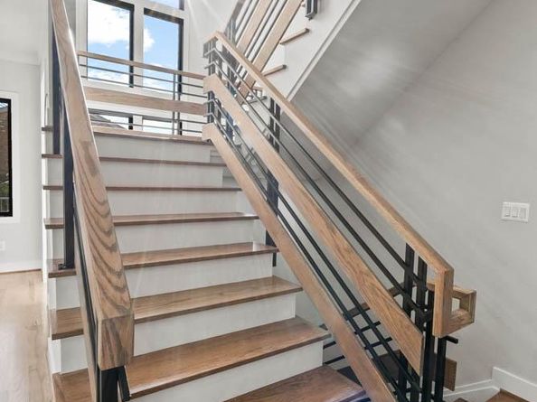 2115 Natahoa Court, Falls Church VA 22043