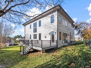 2115 Natahoa Court, Falls Church VA 22043