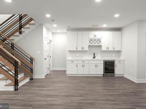 2115 Natahoa Court, Falls Church VA 22043