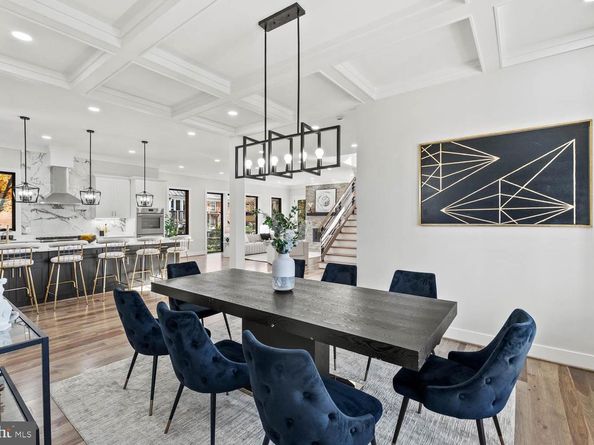 2115 Natahoa Court, Falls Church VA 22043