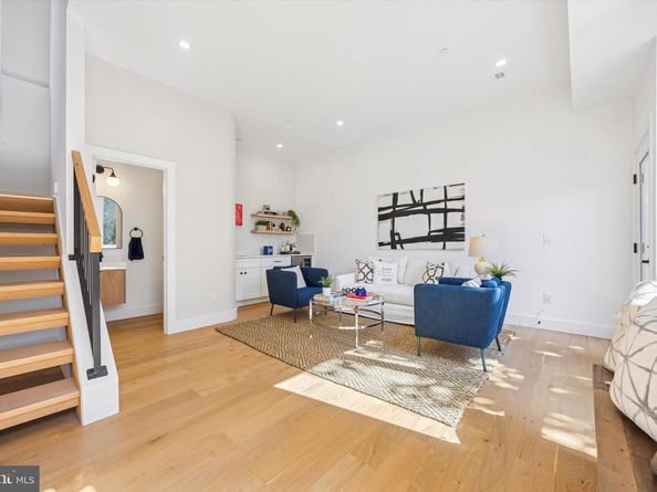 4315 Boone Street, Philadelphia PA 19128