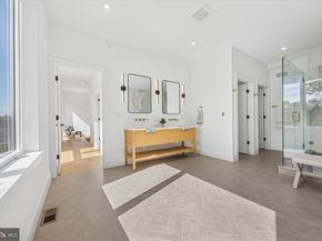 4315 Boone Street, Philadelphia PA 19128