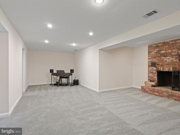 13505 Clear Lake Court, Herndon VA 20171