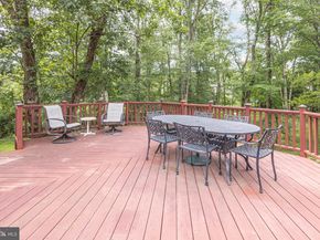 856 Gainsway Road, Yardley PA 19067