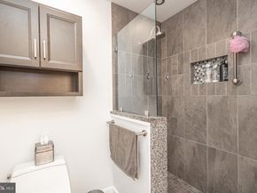 856 Gainsway Road, Yardley PA 19067