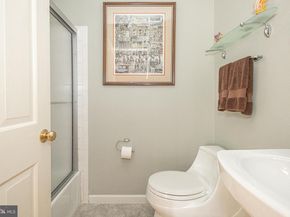 856 Gainsway Road, Yardley PA 19067