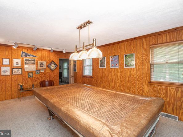 856 Gainsway Road, Yardley PA 19067