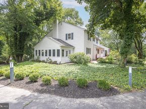 856 Gainsway Road, Yardley PA 19067