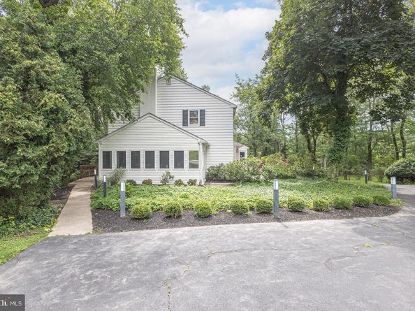 856 Gainsway Road, Yardley PA 19067