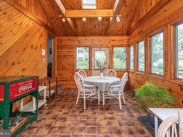 856 Gainsway Road, Yardley PA 19067