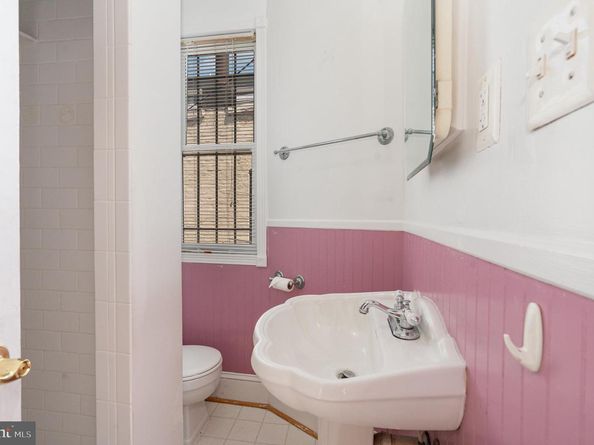 716 4TH Street NE, Washington DC 20002