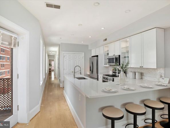 1220 N Street NW 3B, Washington DC 20005