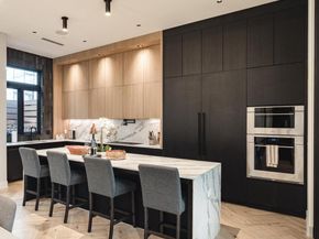 109 S 24TH Street, Philadelphia PA 19103
