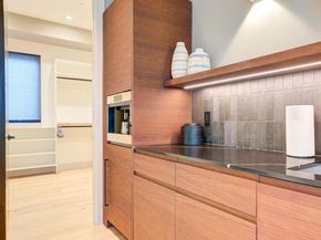 109 S 24TH Street, Philadelphia PA 19103