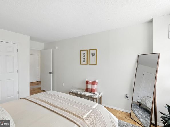 1301 20TH Street NW 407, Washington DC 20036