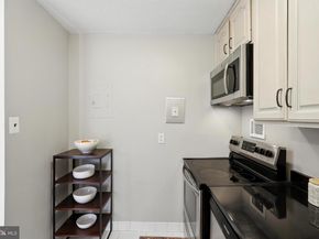 1301 20TH Street NW 407, Washington DC 20036