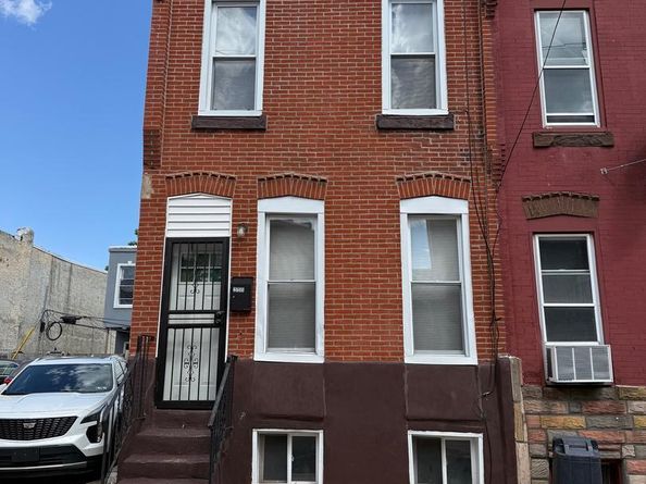 2735 N Sydenham Street, Philadelphia PA 19132