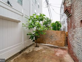 2512 N Front Street, Philadelphia PA 19133