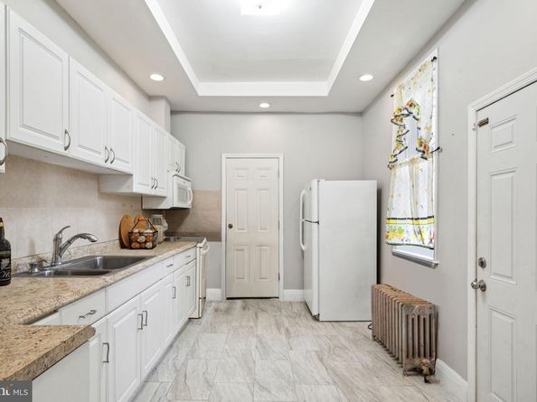 2512 N Front Street, Philadelphia PA 19133