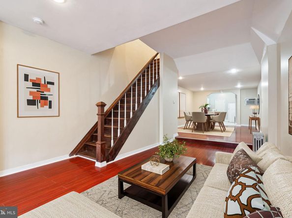 2512 N Front Street, Philadelphia PA 19133