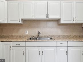 2512 N Front Street, Philadelphia PA 19133