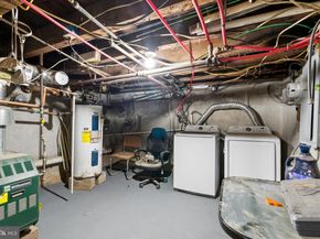 2512 N Front Street, Philadelphia PA 19133