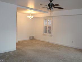 2089 Welsh Road J1, Philadelphia PA 19115