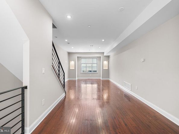 2306 Alter Street, Philadelphia PA 19146