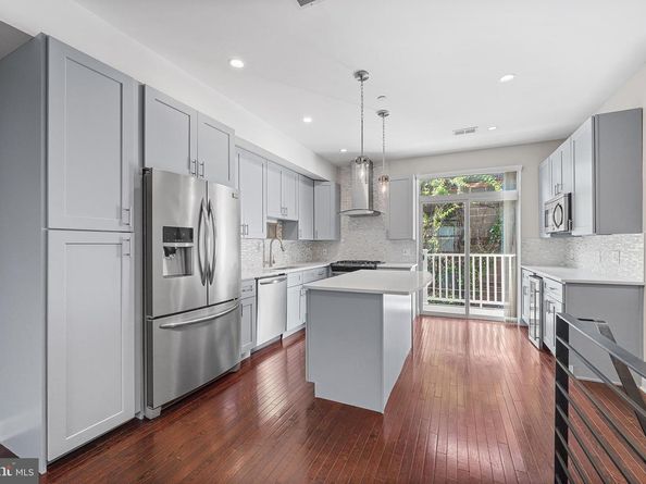 2306 Alter Street, Philadelphia PA 19146