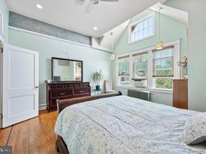 5642 N 10TH Street, Philadelphia PA 19141