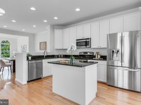 5454 Patuxent Knoll Place, Alexandria VA 22312