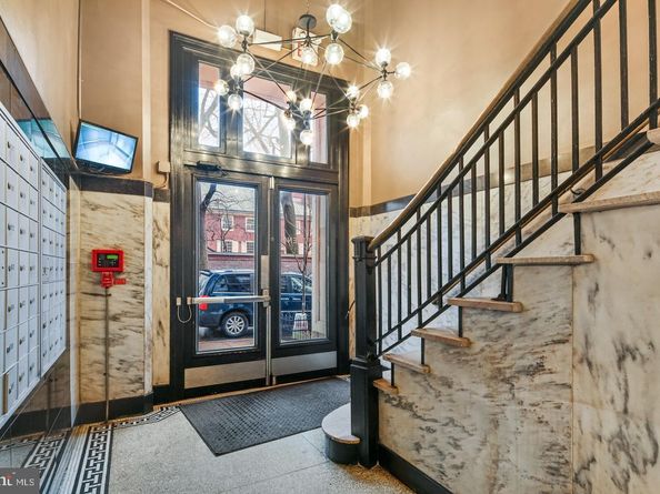 315 Arch Street 406, Philadelphia PA 19106