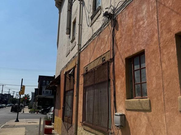 1201 W Erie Avenue, Philadelphia PA 19140