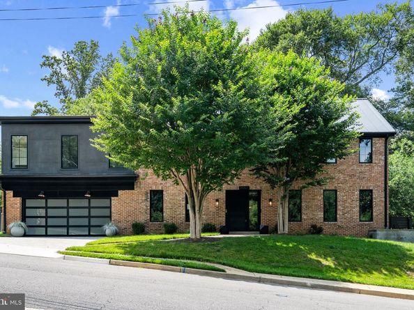 2664 Marcey Road, Arlington VA 22207