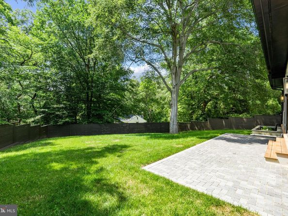 2664 Marcey Road, Arlington VA 22207