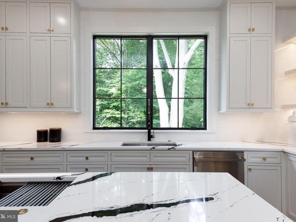 2664 Marcey Road, Arlington VA 22207