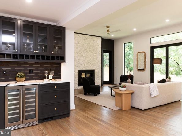 2664 Marcey Road, Arlington VA 22207