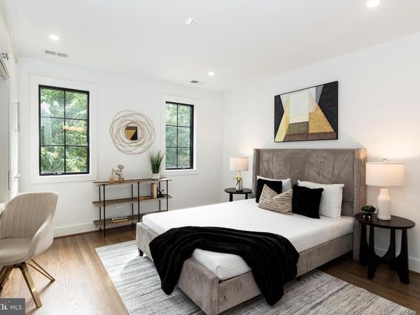 2664 Marcey Road, Arlington VA 22207