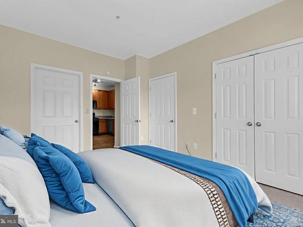 4850 Eisenhower Avenue 201, Alexandria VA 22304