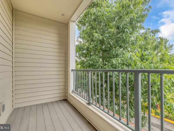 4850 Eisenhower Avenue 201, Alexandria VA 22304
