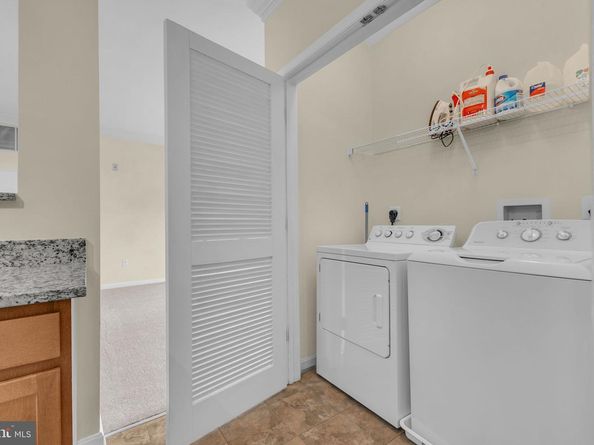 4850 Eisenhower Avenue 201, Alexandria VA 22304